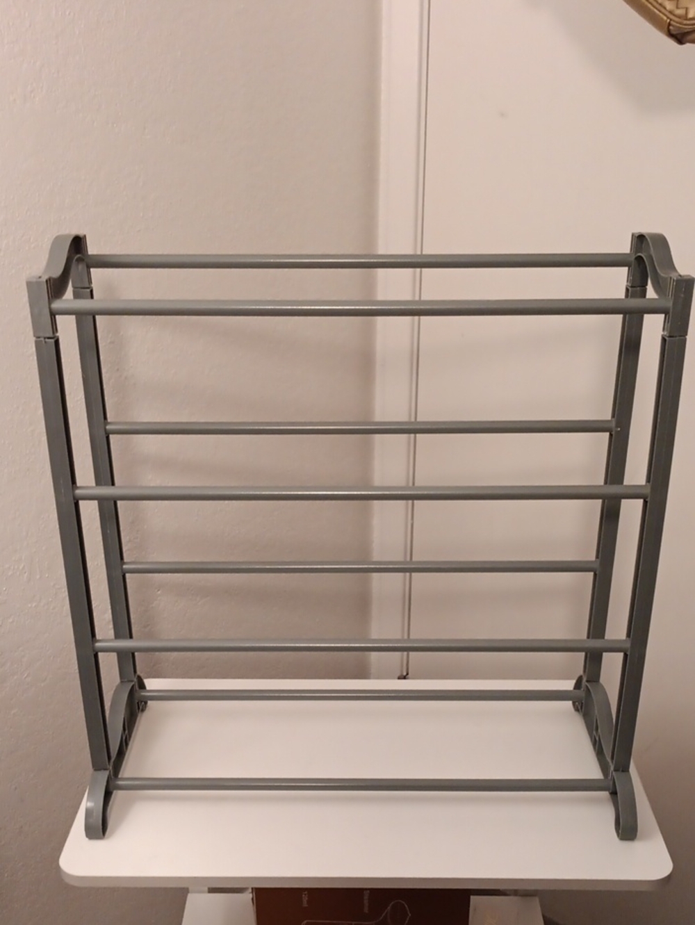 Plastic Shoe Rack Organizer in Gray